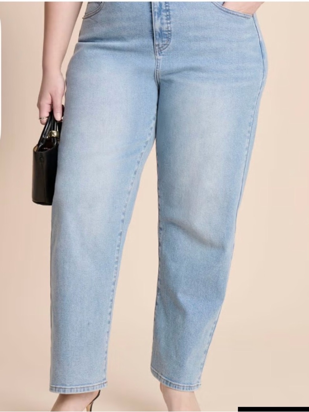 Heart Pocket Naomi Straight Leg Jean